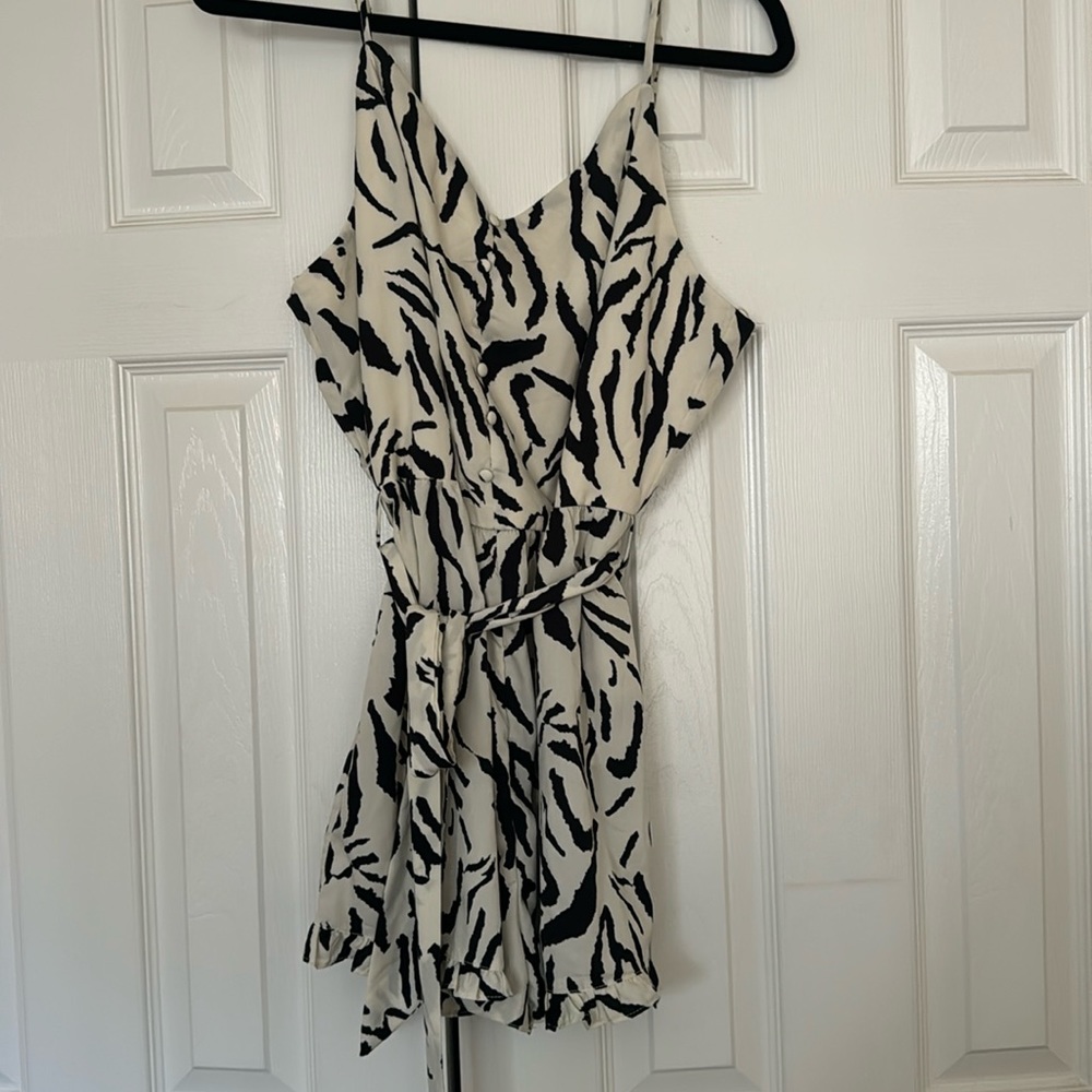 Zebra Romper 🦓
